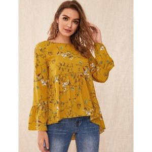 SHEIN 💛 Botanical Print Bell Sleeve Dip Hem Top